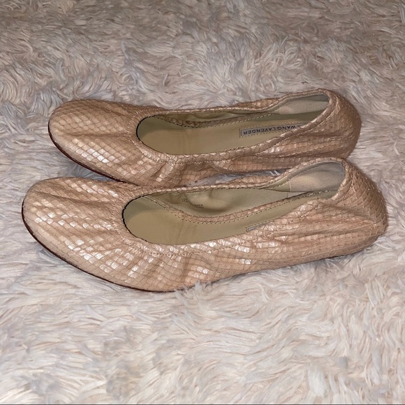 VERA WANG LAVENDER Lillian Nude Ballet Flats Size 8.5 - Picture 7 of 13